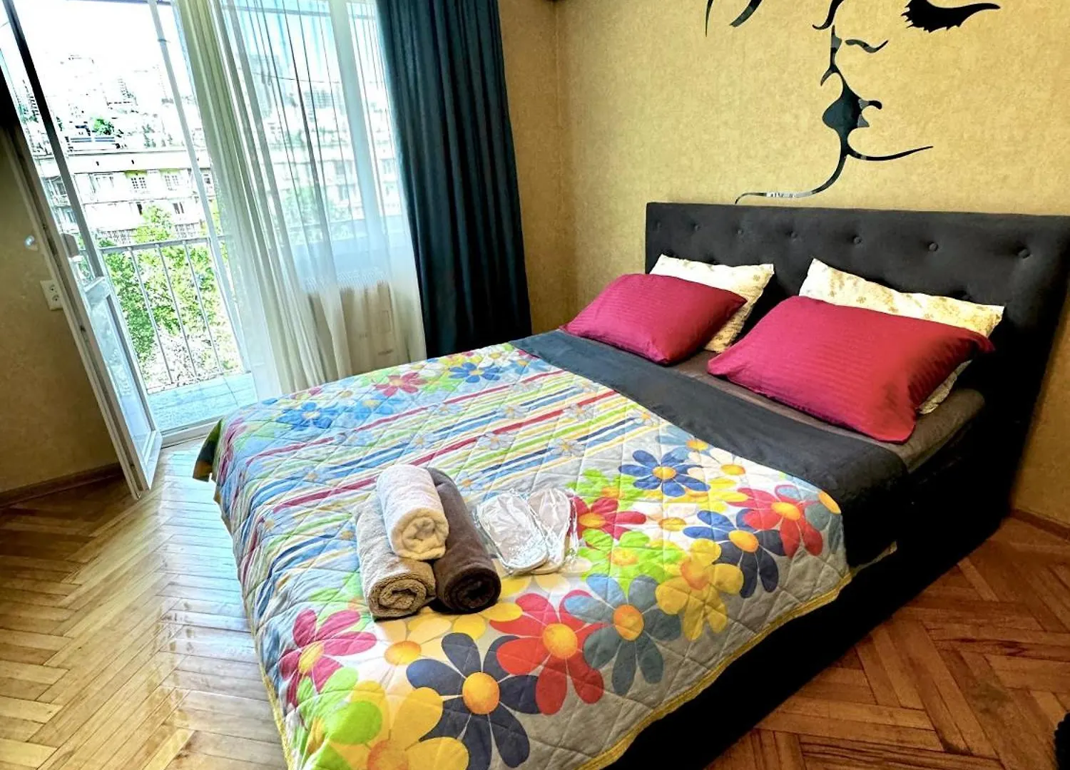 Apartment On Vaja Pshavela Tbiliszi