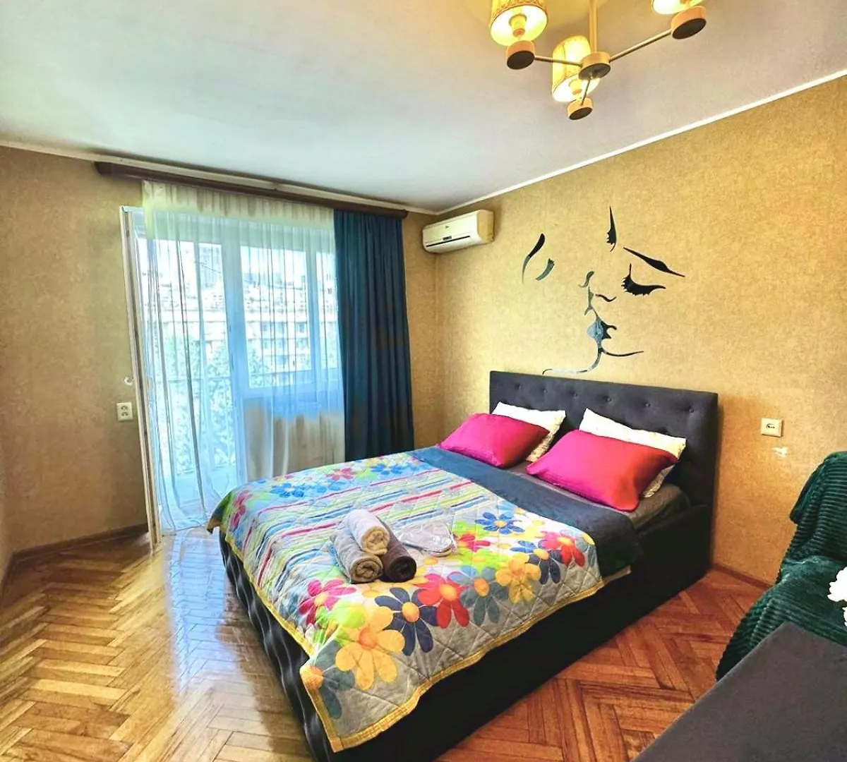 Apartment On Vaja Pshavela Tbiliszi